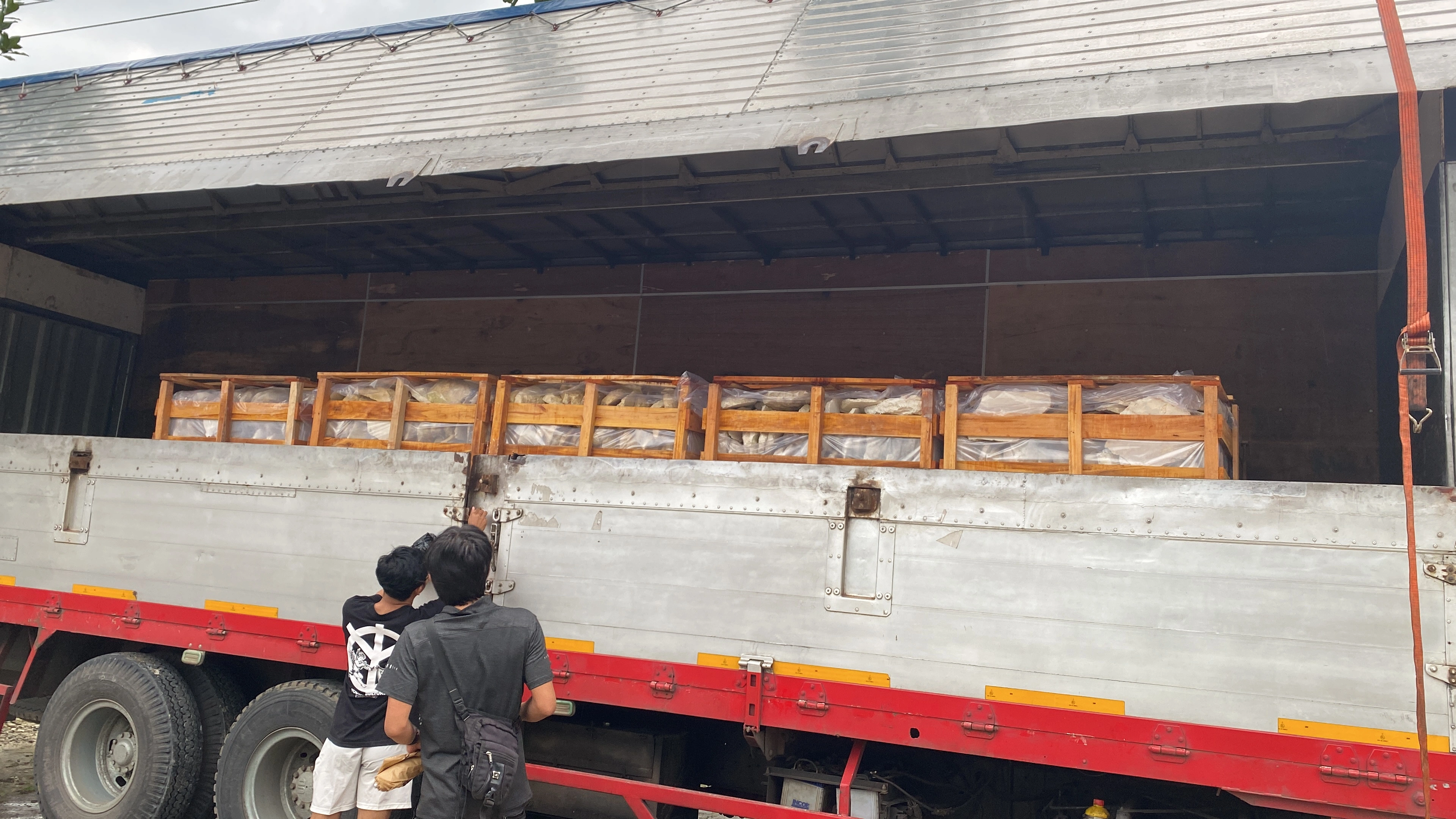 EKSPOR LIMESTONE SERAI KE NEGARA DUBAI